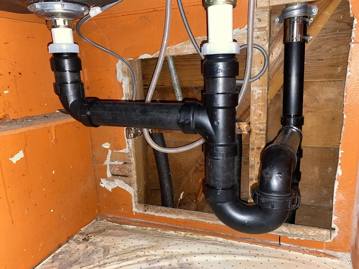 Professional Pipe Bursting equipment and tools on the job in Frankfort